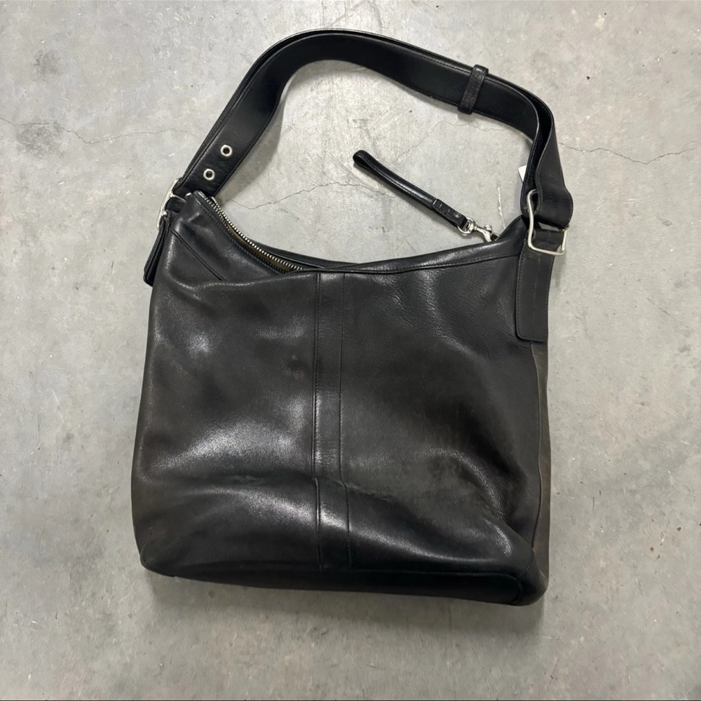 Vintage Y2K Coach Legacy Shoulder Bag Black Leather Buckle Hobo Bag